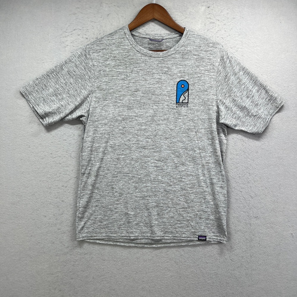 Patagonia Capilene Cool Daily Mens Small Grey Graphic Tee Hiking Active Outdoors
